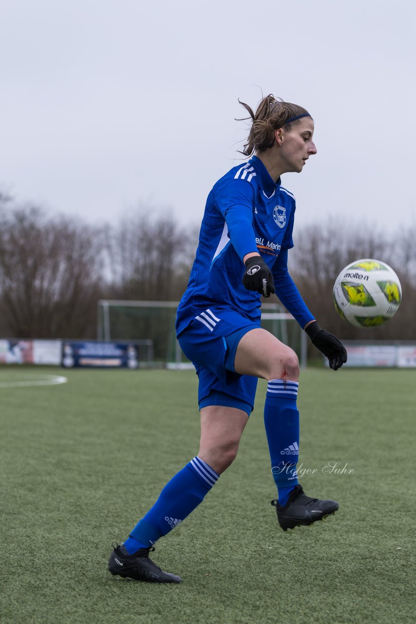 Bild 254 - F SSC Hagen Ahrensburg - SV Frisia Risum-Lindholm : Ergebnis: 1:2